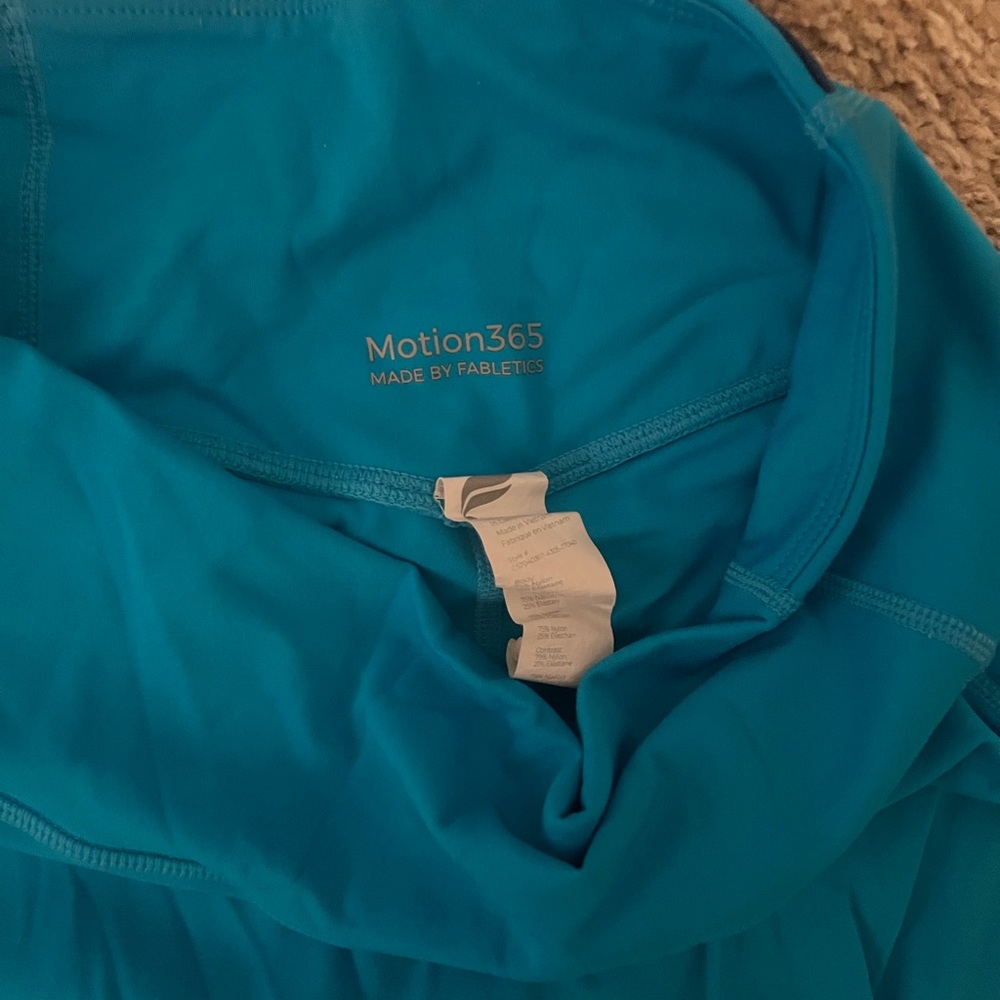 Fabletics leggings - Picture 2 of 4